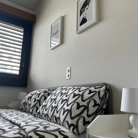 Lugano City Apartment