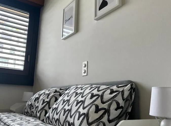 Lugano City Apartment