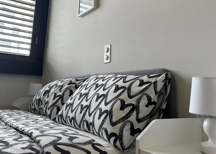 Lugano City Apartment *